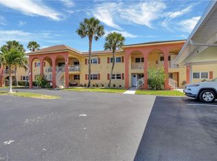 360 Charlemagne Blvd APT D105, Naples, FL 34112