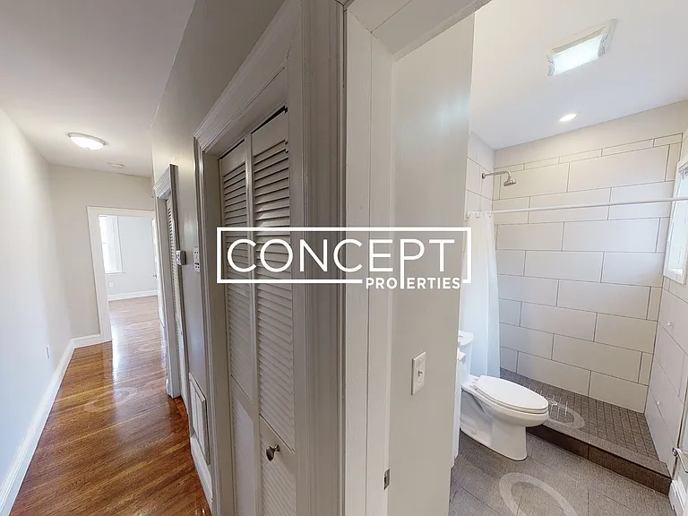 20-26 John F Kennedy St #5 — Photo 4