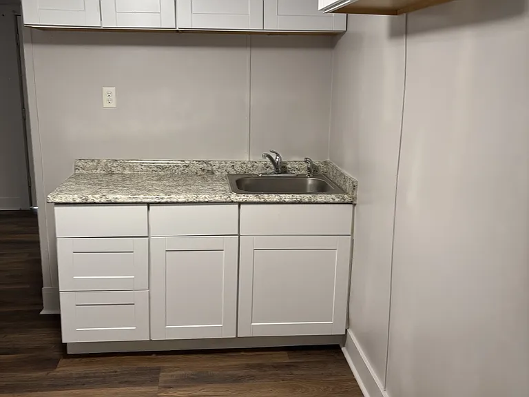 534 N 5th Ave — Photo 15