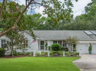985 Colonial Dr, Mount Pleasant, SC 29464
