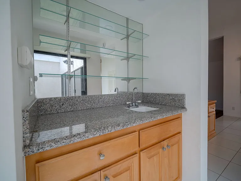 18950 Mount Walton Cir — Photo 28