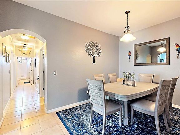 3rd image of 7857 Lake Sawgrass Loop APT 5014