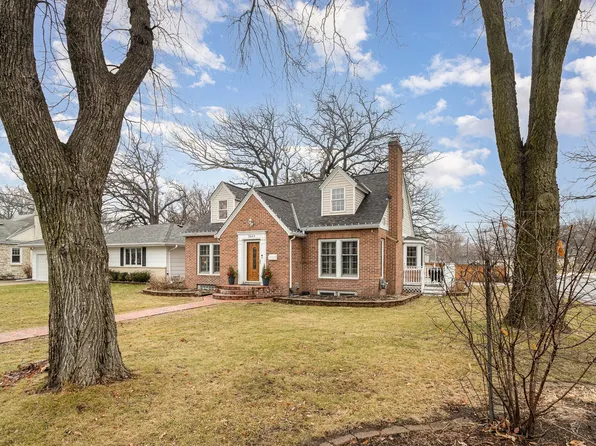 7445 Girard Ave S, Richfield, MN 55423