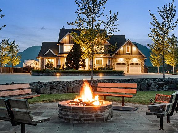 2nd image of 6257 Sumas Prairie Rd