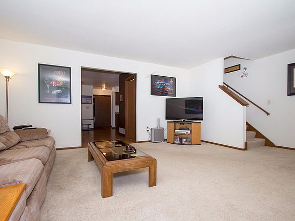 5th image of 2826 E Grange Ave #2826