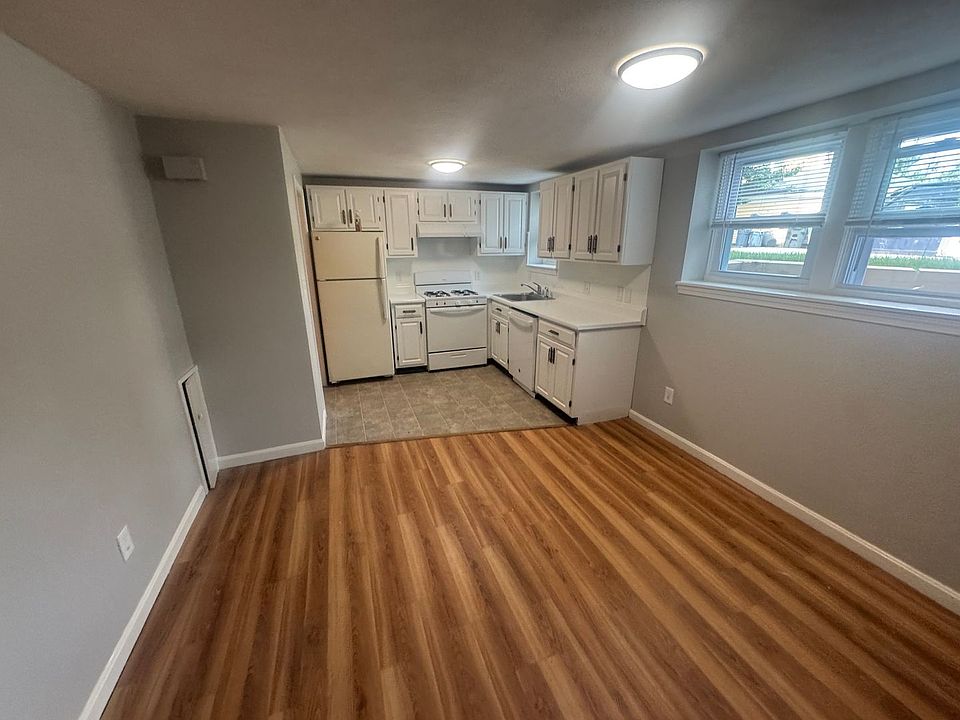 1st image of 72 Cabot St Unit 2