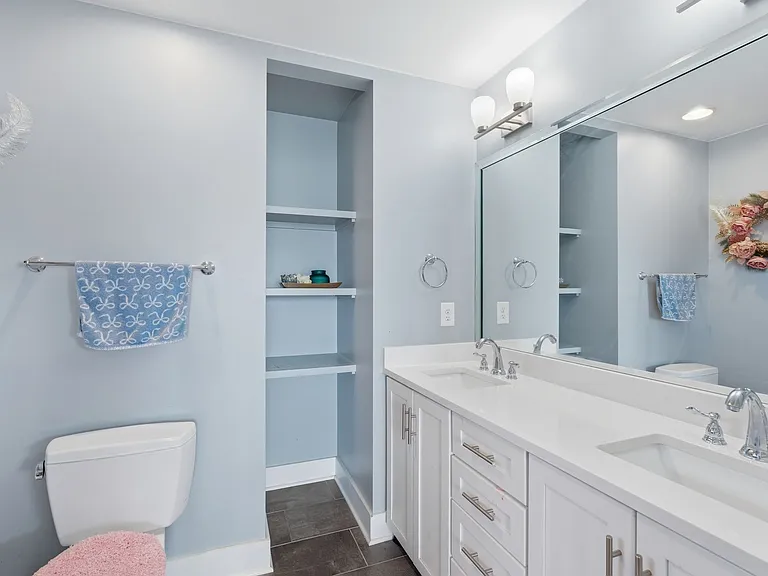 3813 Dr Walter S Davis Blvd — Photo 28