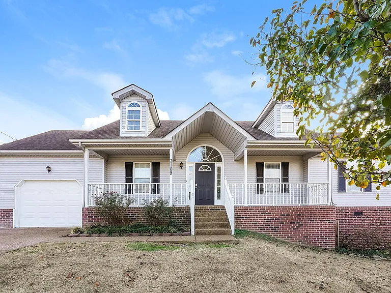 7109 Beard Ct — Photo 1