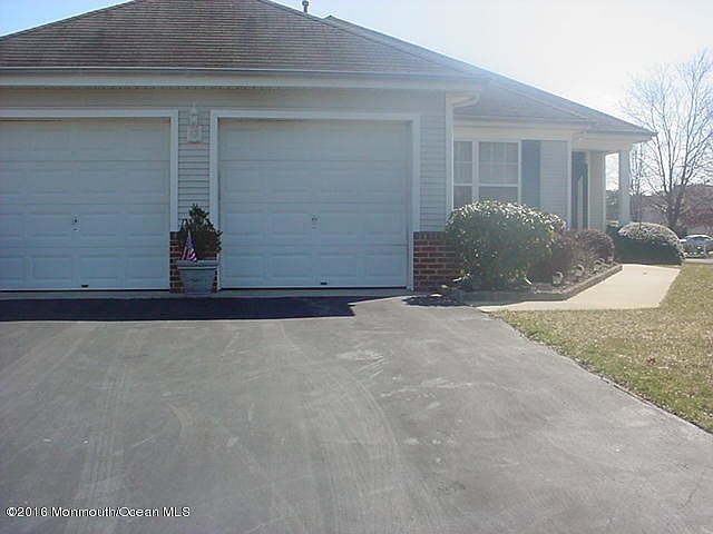 1st image of 9 Goldensprings Dr