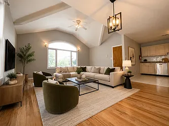 59 Arlington Avenue, #2