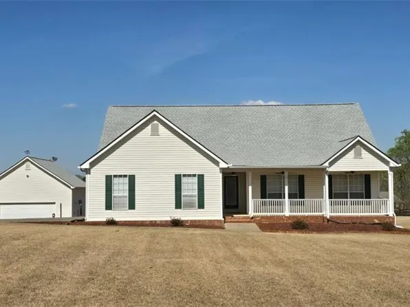 352 Olde Wick Trl, Hoschton, GA 30548