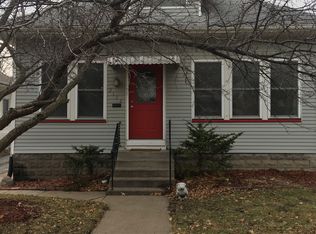 2112 Washington St, Davenport, IA