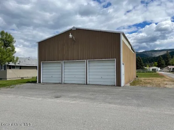 6th St, Pinehurst, ID 83850