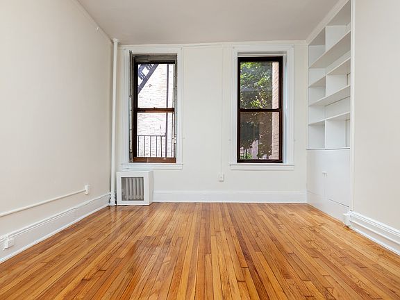 5th image of 51 Jane St APT 8