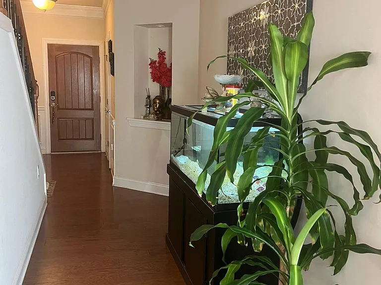 403 Daylin Dr — Photo 6