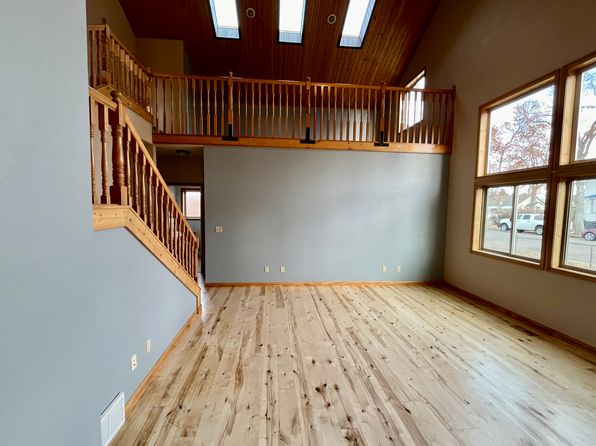 125 S Dakota St, Dillon, MT 59725
