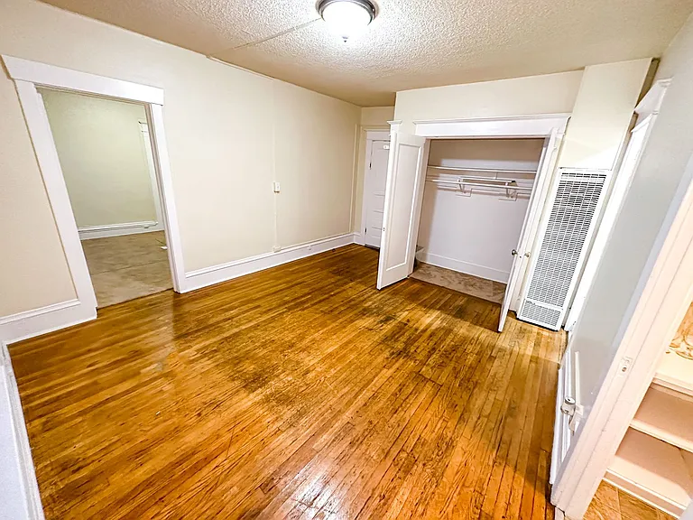 Casa Del Rey Apartments — Photo 23