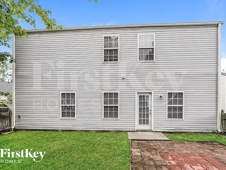 4630 Lauren Woods Ct — Photo 16