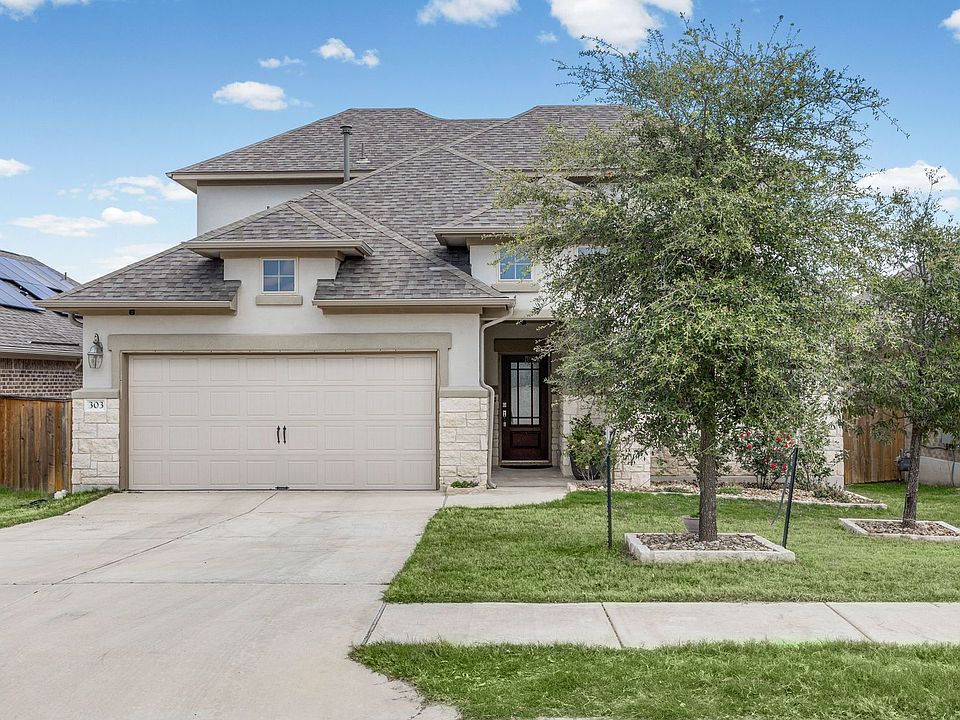 1st image of 303 Eagle Ford Dr