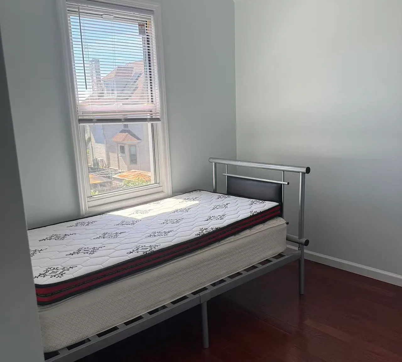 117th St, College Point — Photo 3