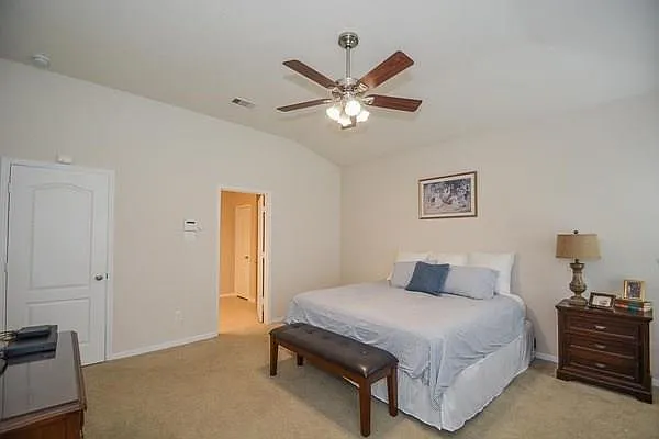 623 W Newport Bnd — Photo 11