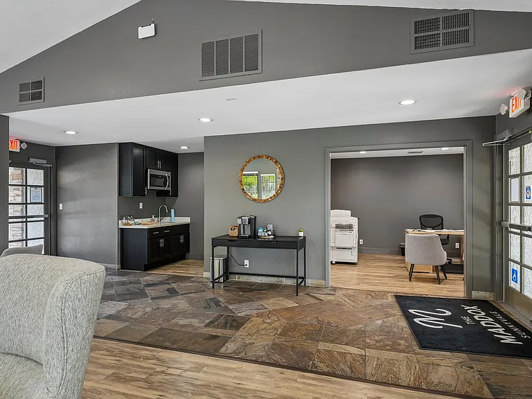 The Maddox Sunnyvale — Photo 17