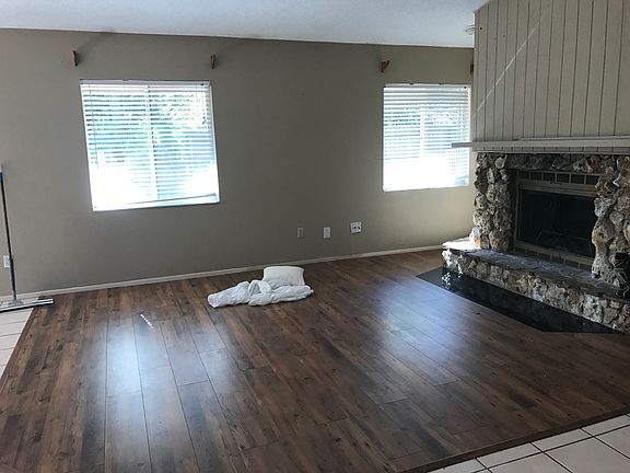 4th image of 245 Quail Cir