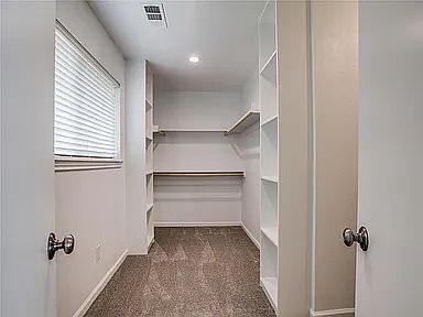 3rd image of 6919 Echo Bluff Dr