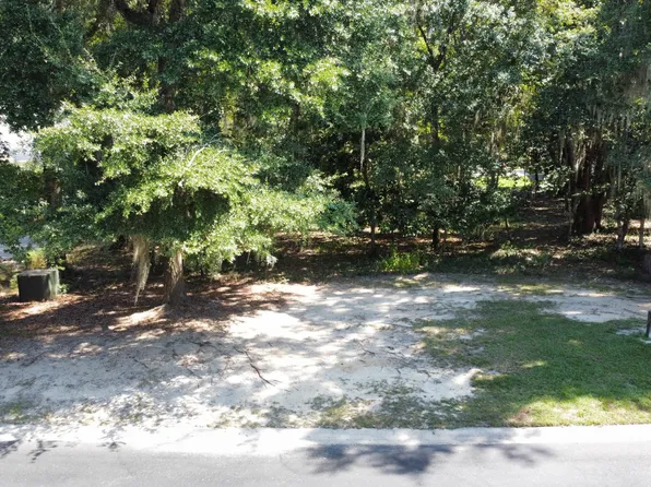 324 De La Gaye Point, Beaufort, SC 29902