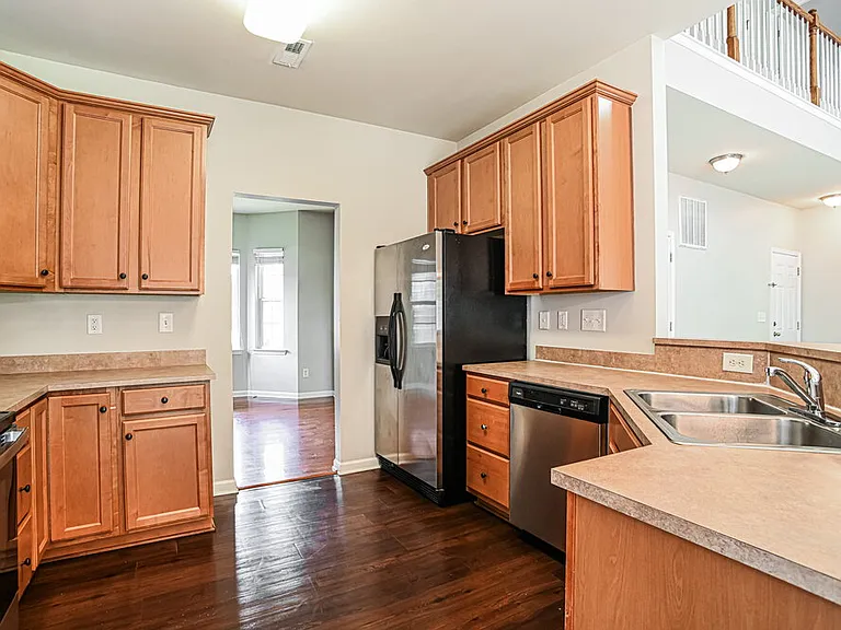 12201 Palomar Dr — Photo 8