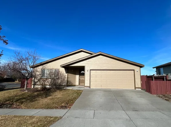 3312 NE Hoona Dr, Bend, OR 97701