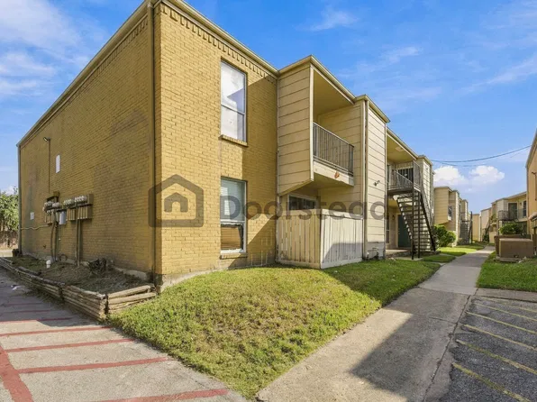 8100 Creekbend Dr APT 154, Houston, TX 77071