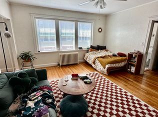 125 Peterborough St APT 34, Boston, MA 02215