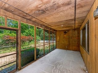 339 Split Rock Rd, Boonton, NJ 07005