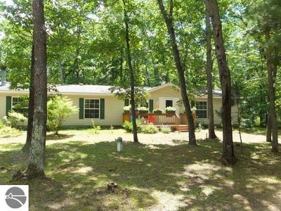 8921 Beverly Ln, Interlochen, MI, 49643