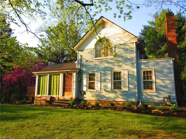 37050 Chardon Rd, Willoughby Hills, OH 44094