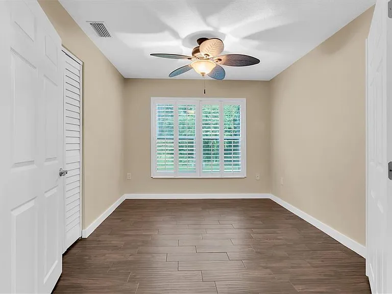 3203 Charter Club Dr #B — Photo 31