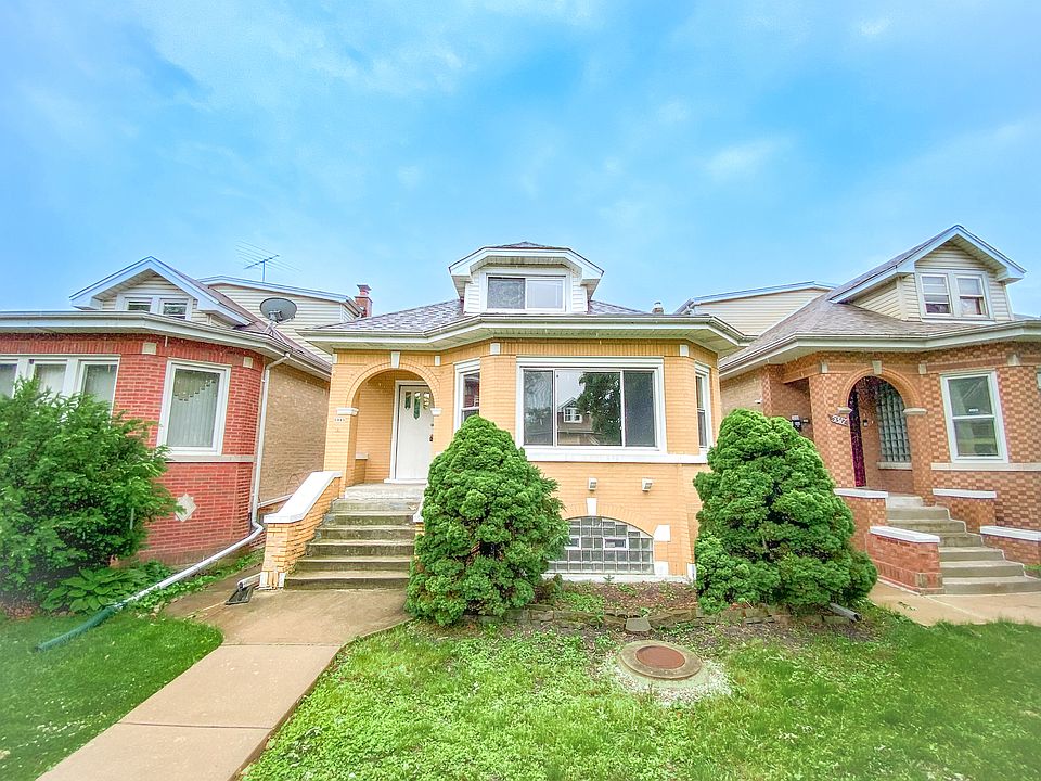 1st image of 5315 W Oakdale Ave