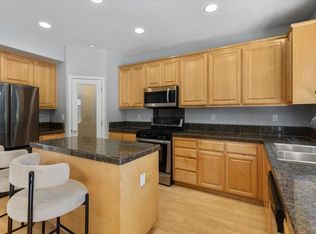 20855 Grapevine Dr, Patterson, CA 95363