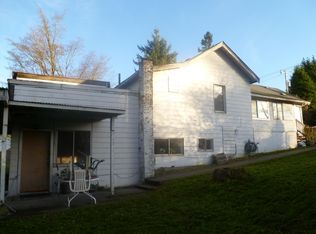 318 SW 102nd St #6, Seattle, WA 98146