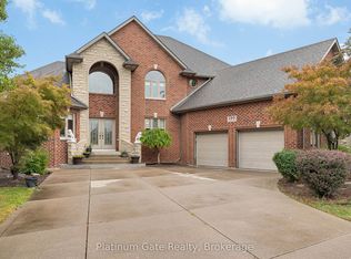 150 Seymour Cres, Lakeshore, ON N8N4X9