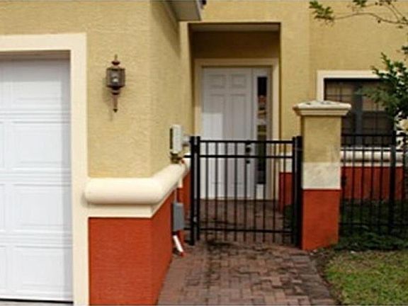 2nd image of 1203 Chervil Dr