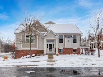 (Undisclosed Address), Winfield, IL, 60190