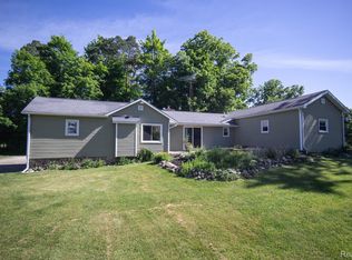 411 N Bridge St, Linden, MI