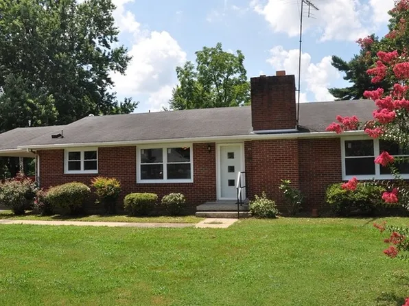 419 Parkway Dr, Franklin, KY 42134