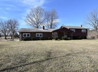 3007 Rock Rd, Bismarck, MO 63624