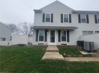 6559 Engle Rd #39D, Brookpark, OH 44142