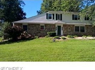 867 Sunset View Blvd, Tallmadge, OH 44278