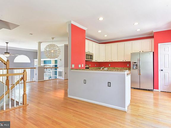 2nd image of 5312 Waldo Dr