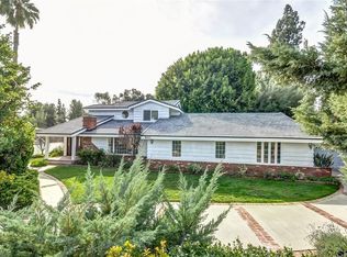 900 W Las Palmas Dr, Fullerton, CA 92835